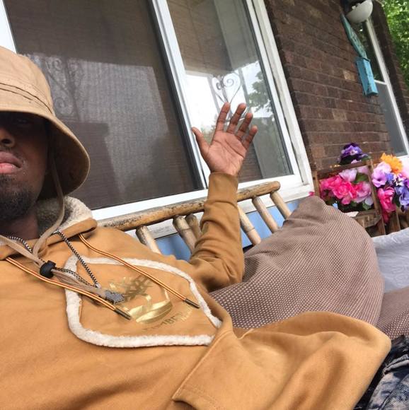 Meet your Posher, Devon - Picture 1 of 1